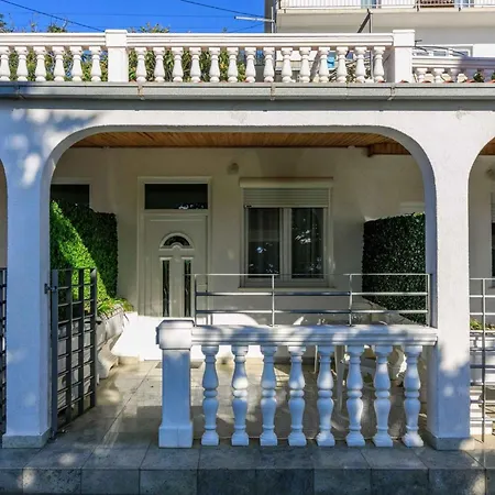 One-bedroom In Xxv
