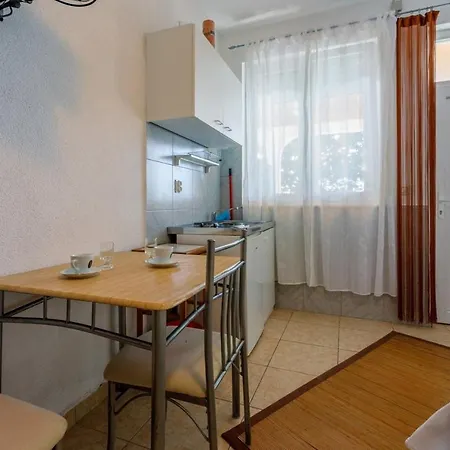 One-bedroom In Xxv * Dramalj