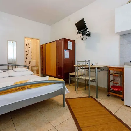 One-bedroom In Xxv Apartmán Dramalj